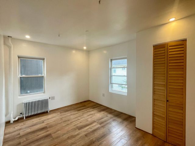 Studio,  1.00 BTH &nbsp;Apartment style home in Rockaway Park