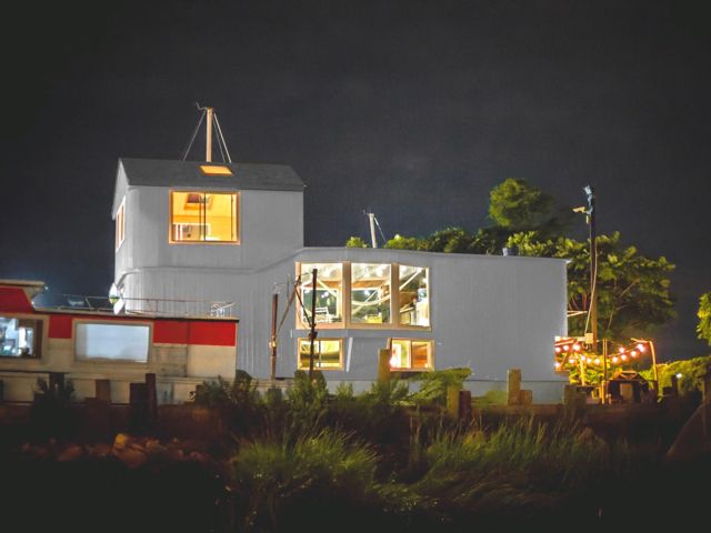 4 BR, 1.00 BTH Other style home in Arverne